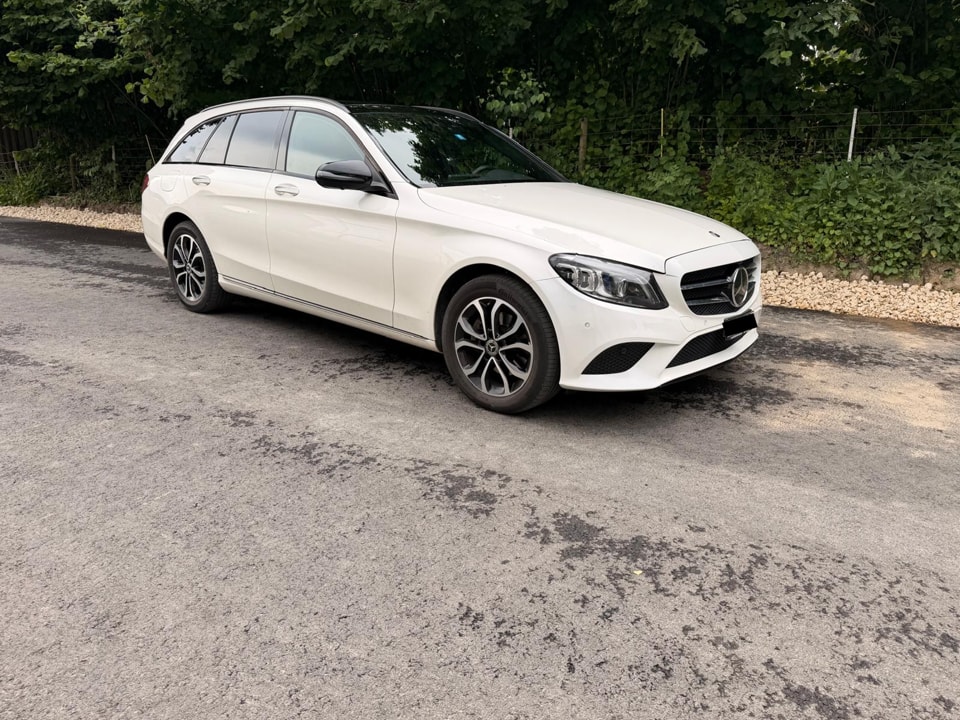 MERCEDES-BENZ C 220 d Swiss Star Avantg 4m-image-1
