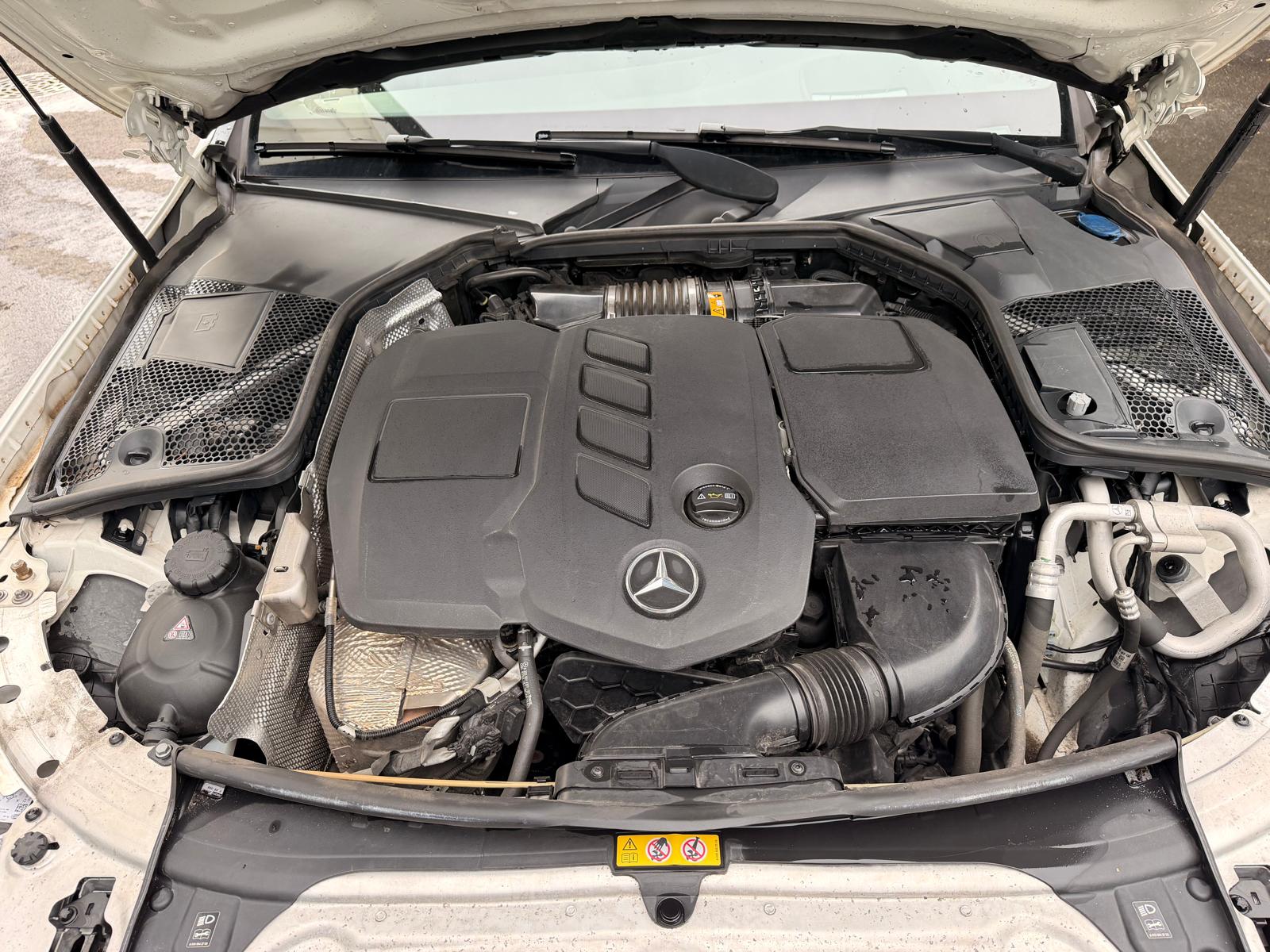 MERCEDES-BENZ C 220 d Swiss Star Avantg 4m-image-9