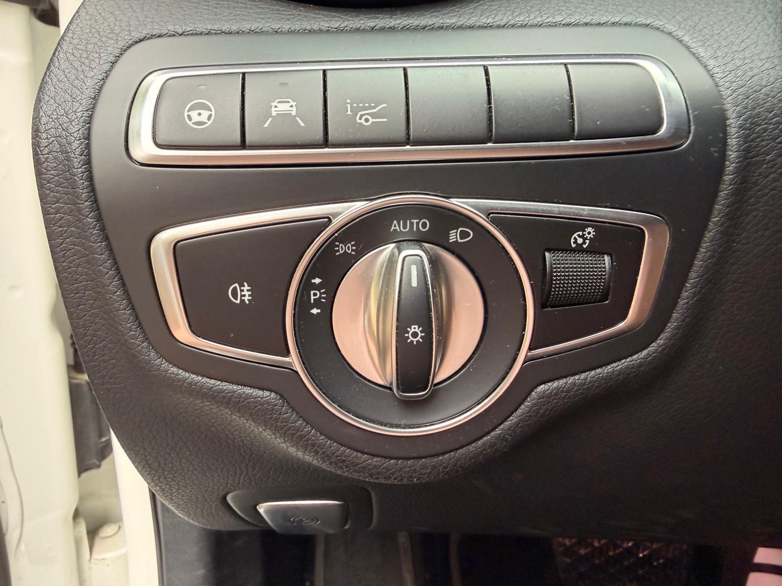 MERCEDES-BENZ C 220 d Swiss Star Avantg 4m-image-6