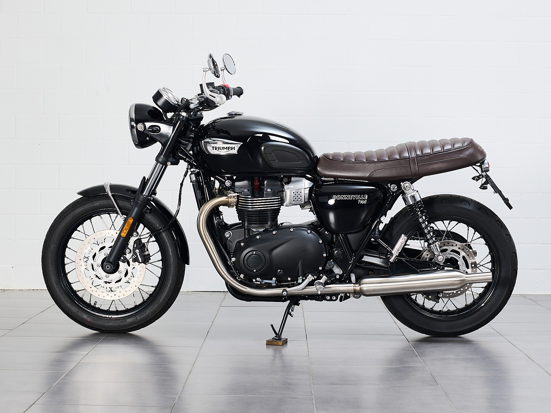 TRIUMPH Bonneville 900 T 100 (35kW)-showroom-element-3