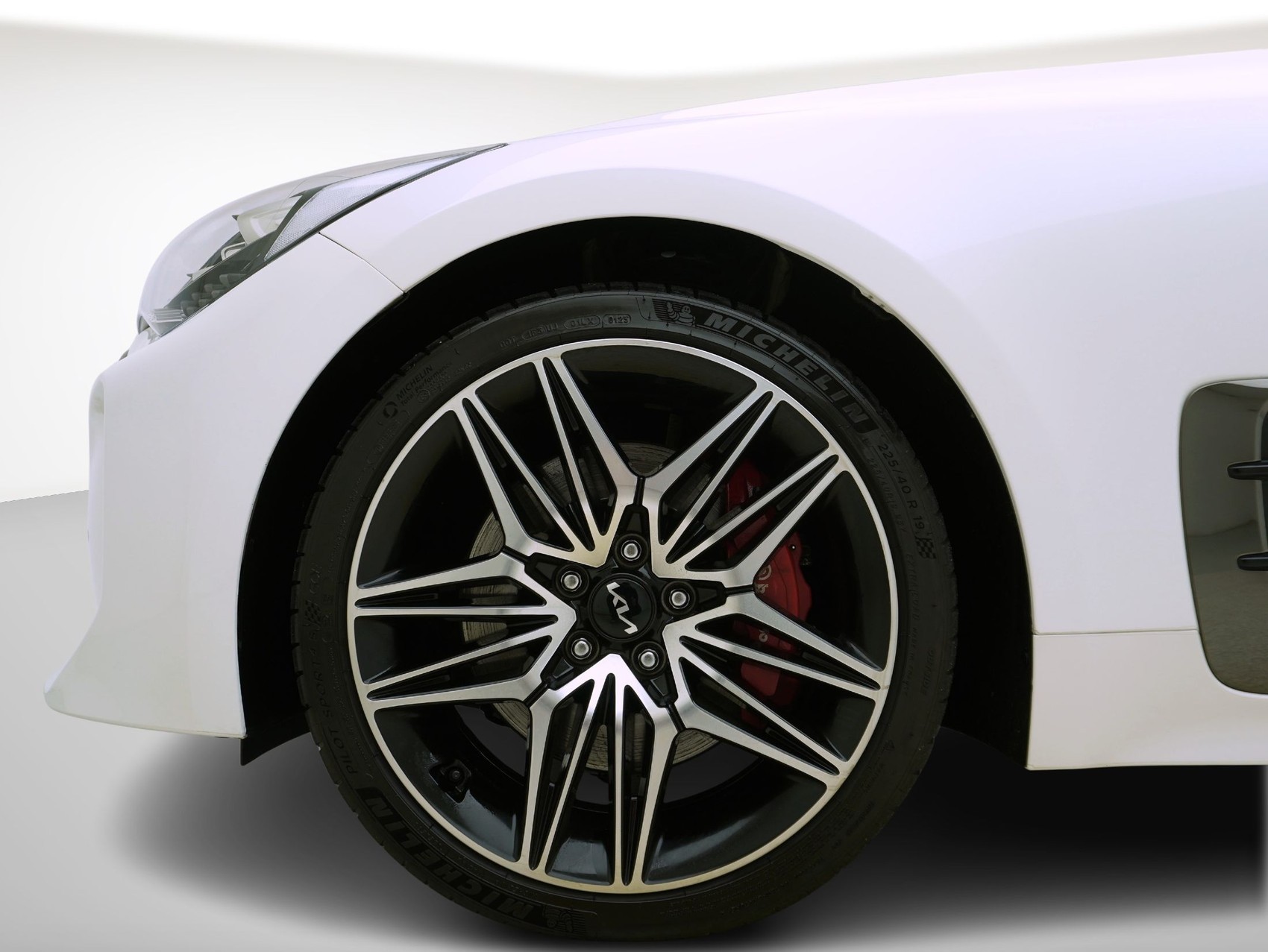KIA Stinger GT 3.3 T-GDi 4WD-image-5