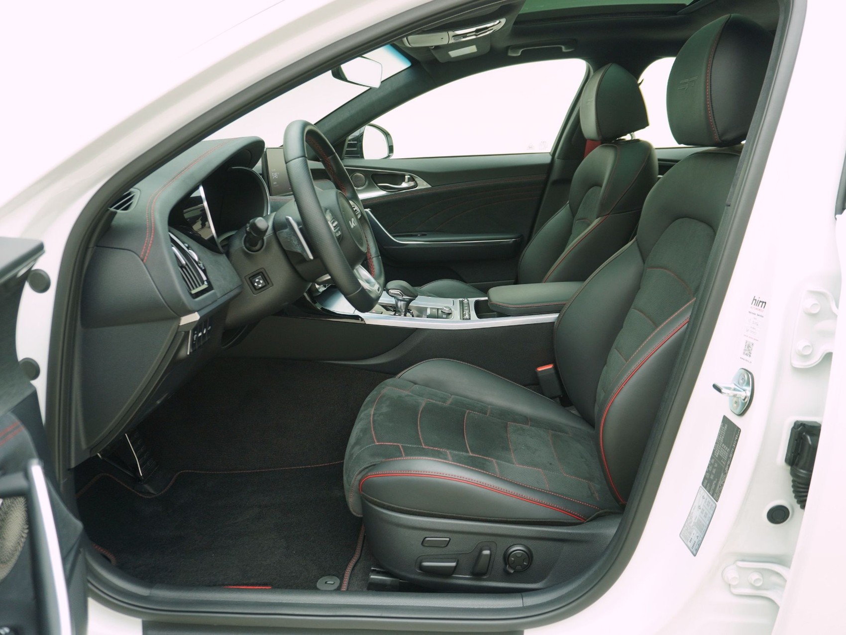KIA Stinger GT 3.3 T-GDi 4WD-image-8