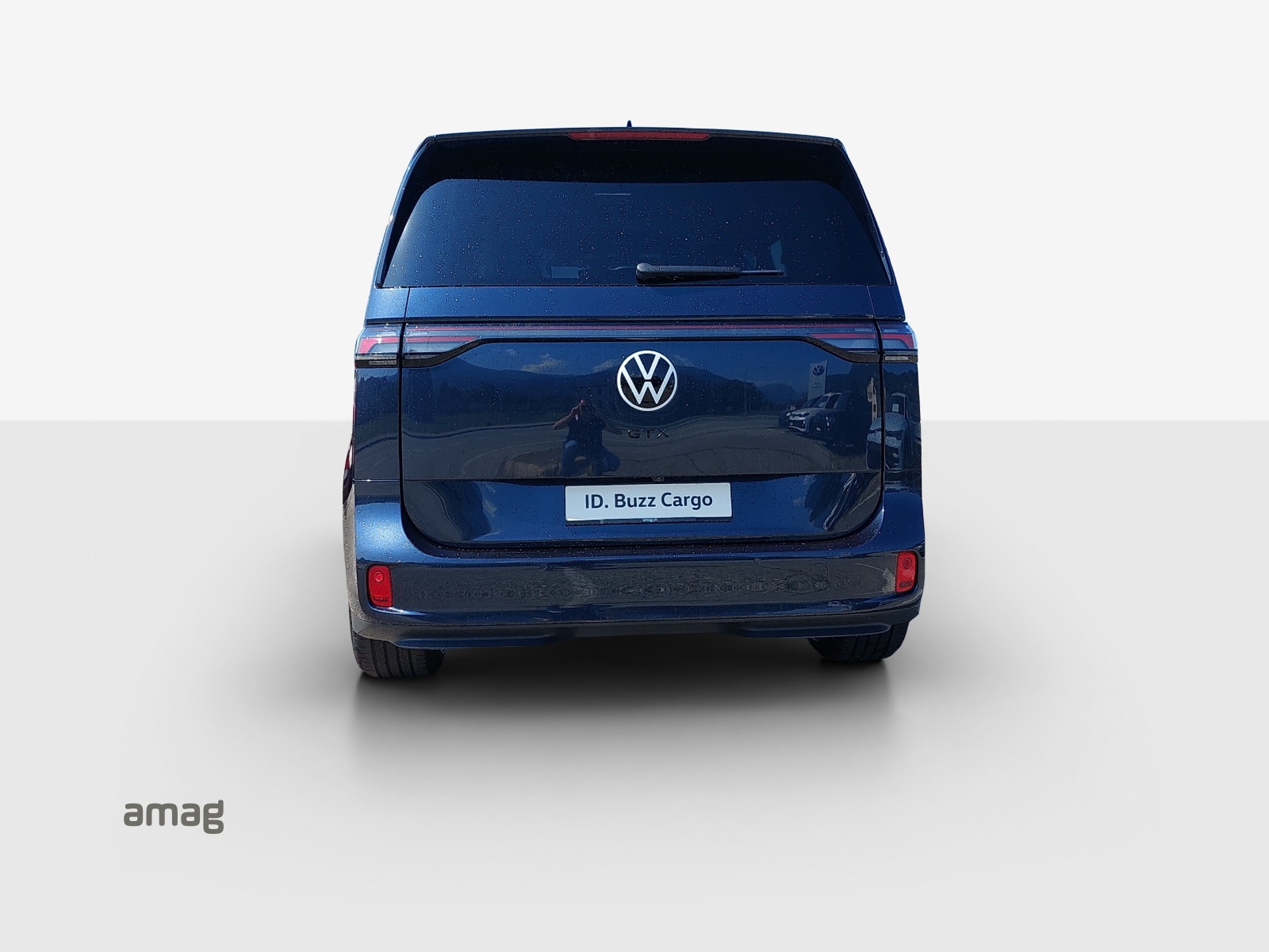 VW ID.Buzz NWB GTX 4 Motion-image-3