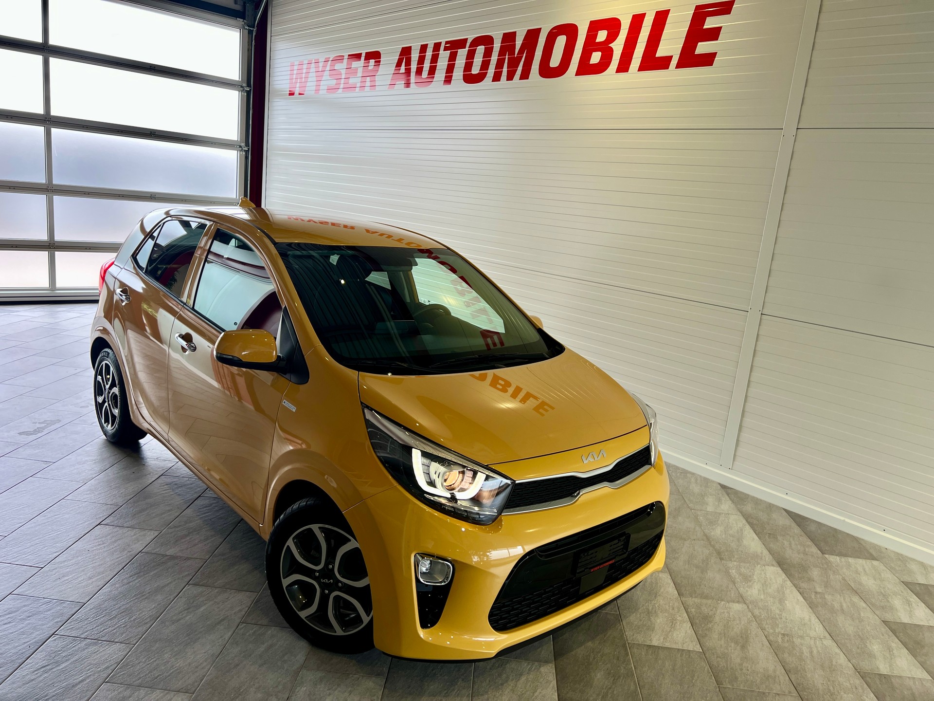 KIA Picanto 1.2 CVVT Style AMT-image-1