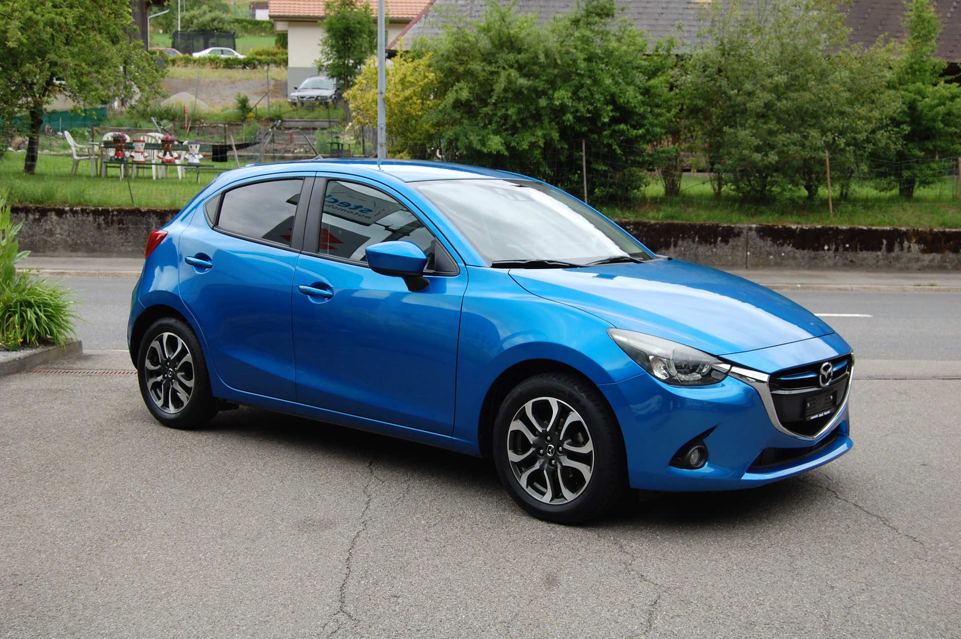 MAZDA 2 1.5i 16V Skyactiv-G Revolution-image-3