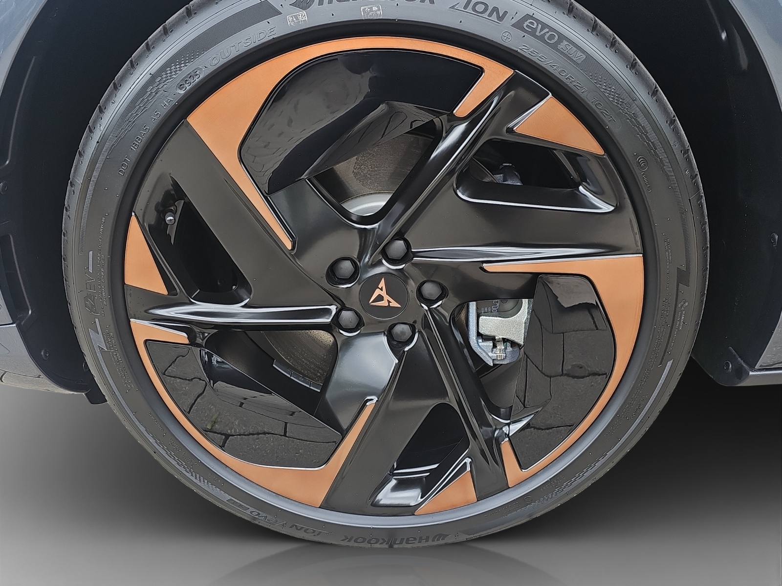 CUPRA Tavascan Type 9 77 kWh Adrenaline Prime Edition-image-13