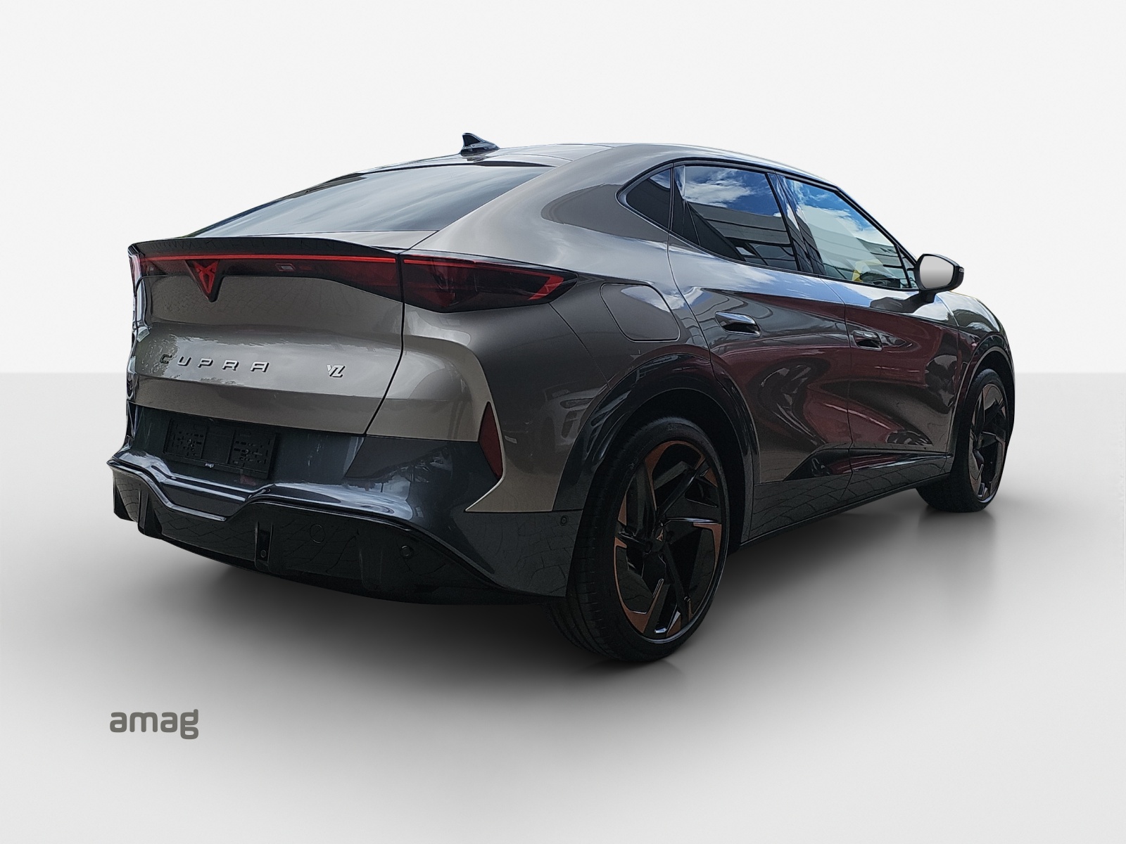 CUPRA Tavascan Type 9 77 kWh Adrenaline Prime Edition-image-4