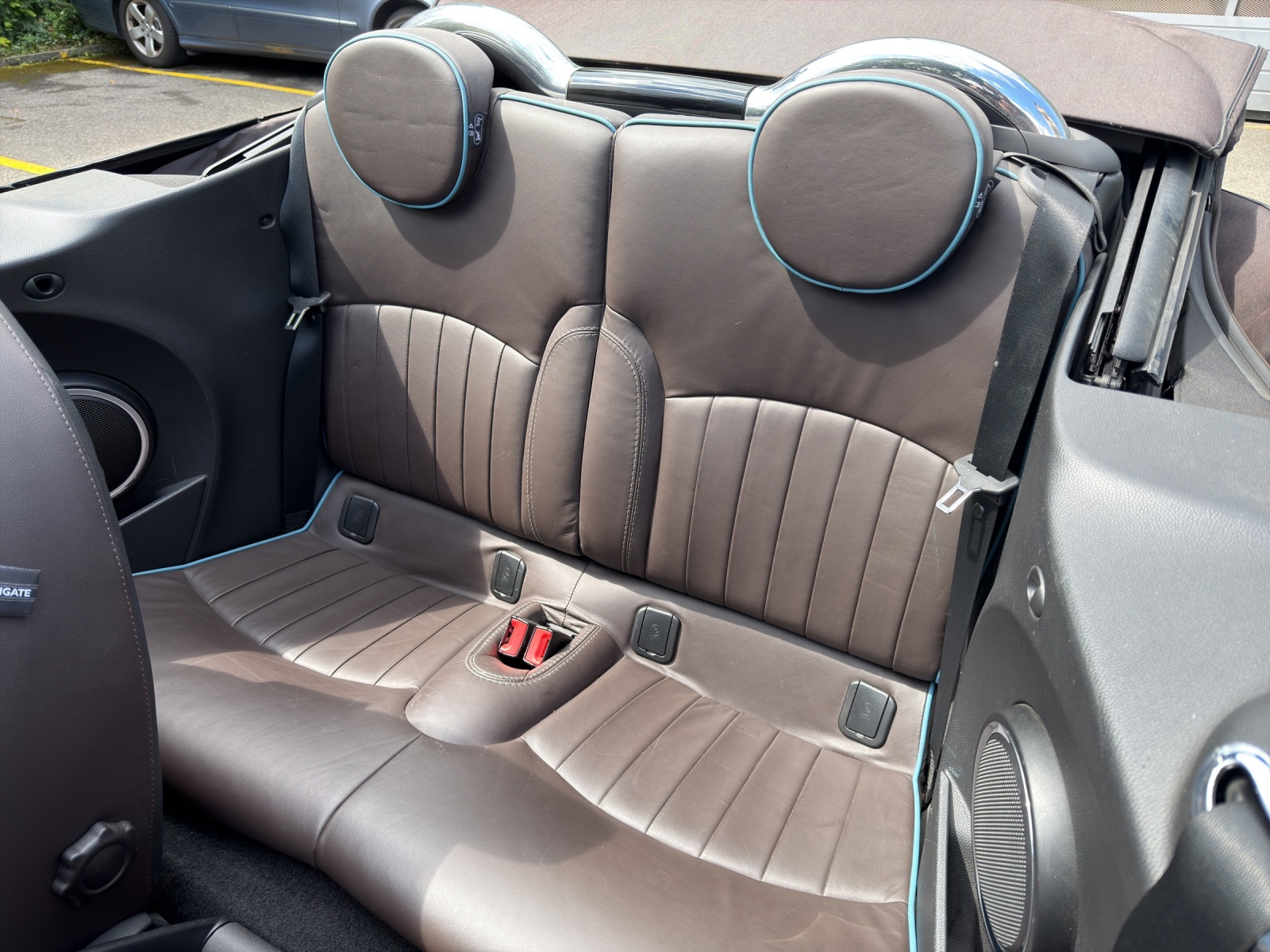 MINI Cooper S Cabriolet Steptronic-image-10