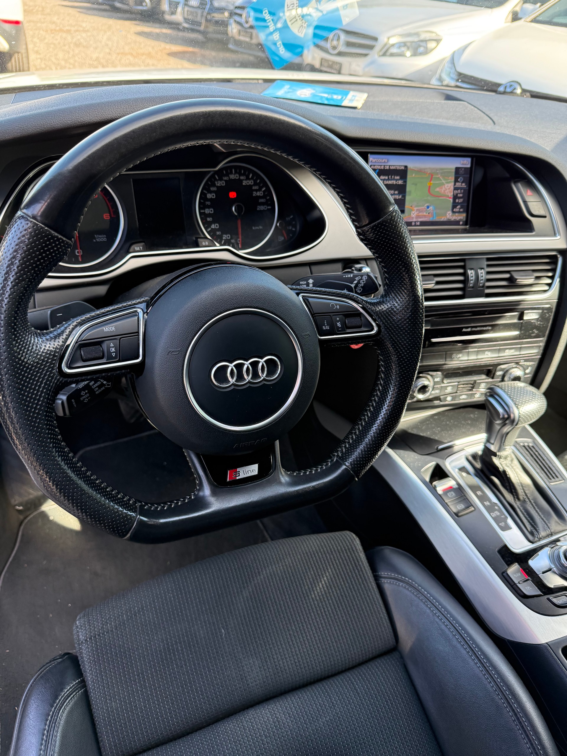 AUDI A4 Avant 2.0 TDI quattro S-tronic-image-7