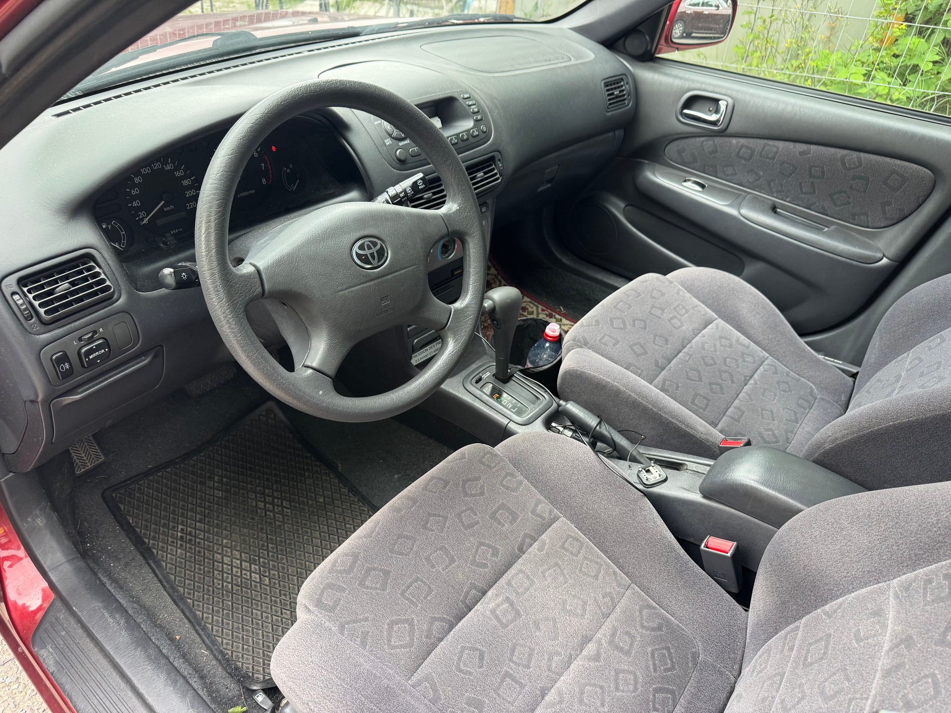 TOYOTA Corolla 1.6 Linea Sol plus-image-6