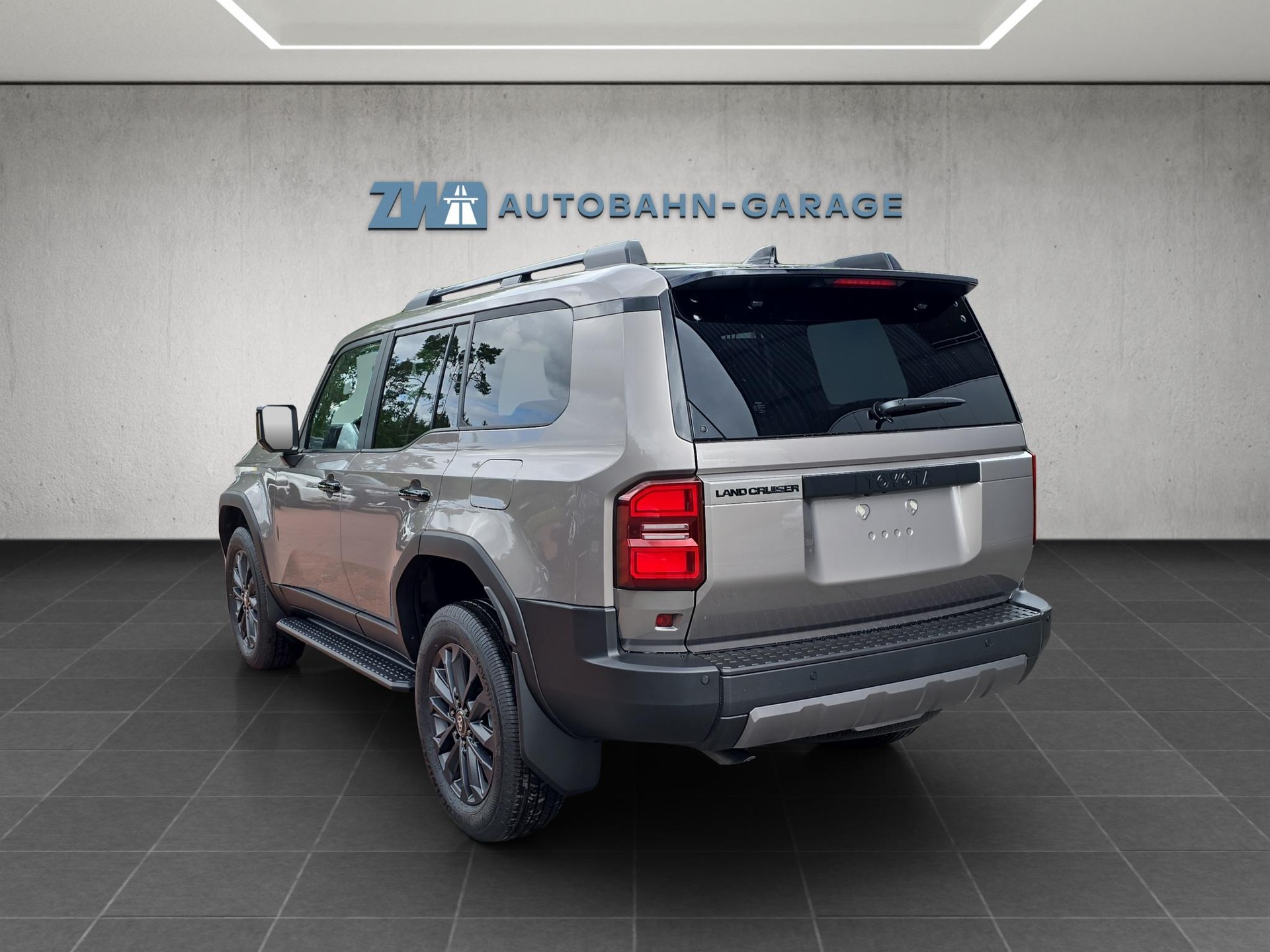 TOYOTA Land Cruiser 2.8 D 48V Invincible-image-2