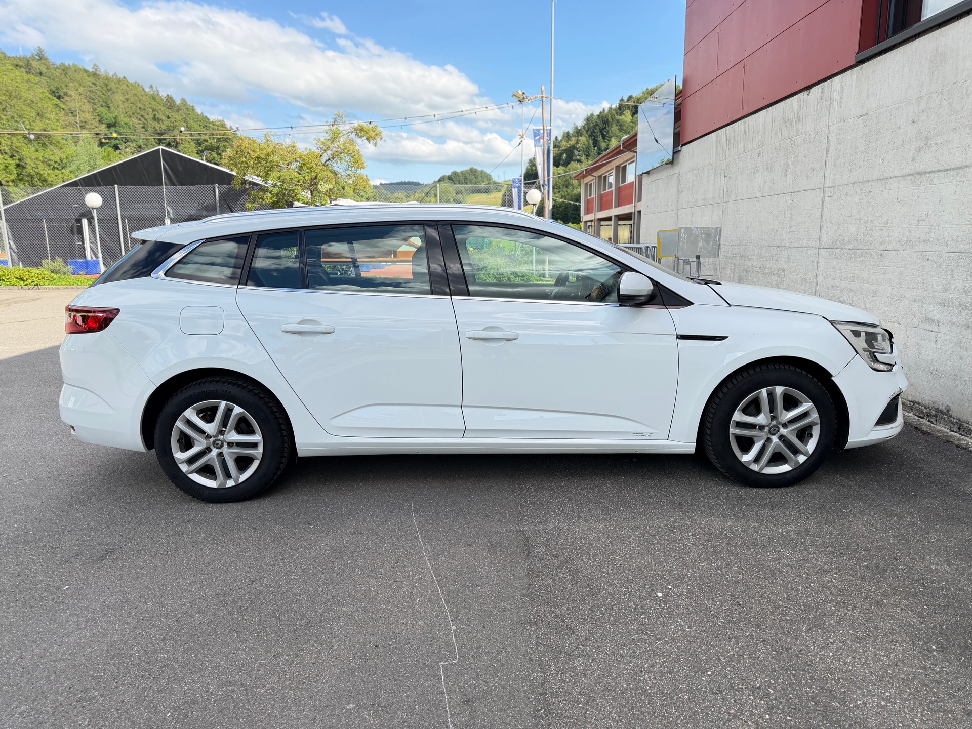 RENAULT Mégane Grandtour 1.5 dCi Business EDC 116PS-image-4