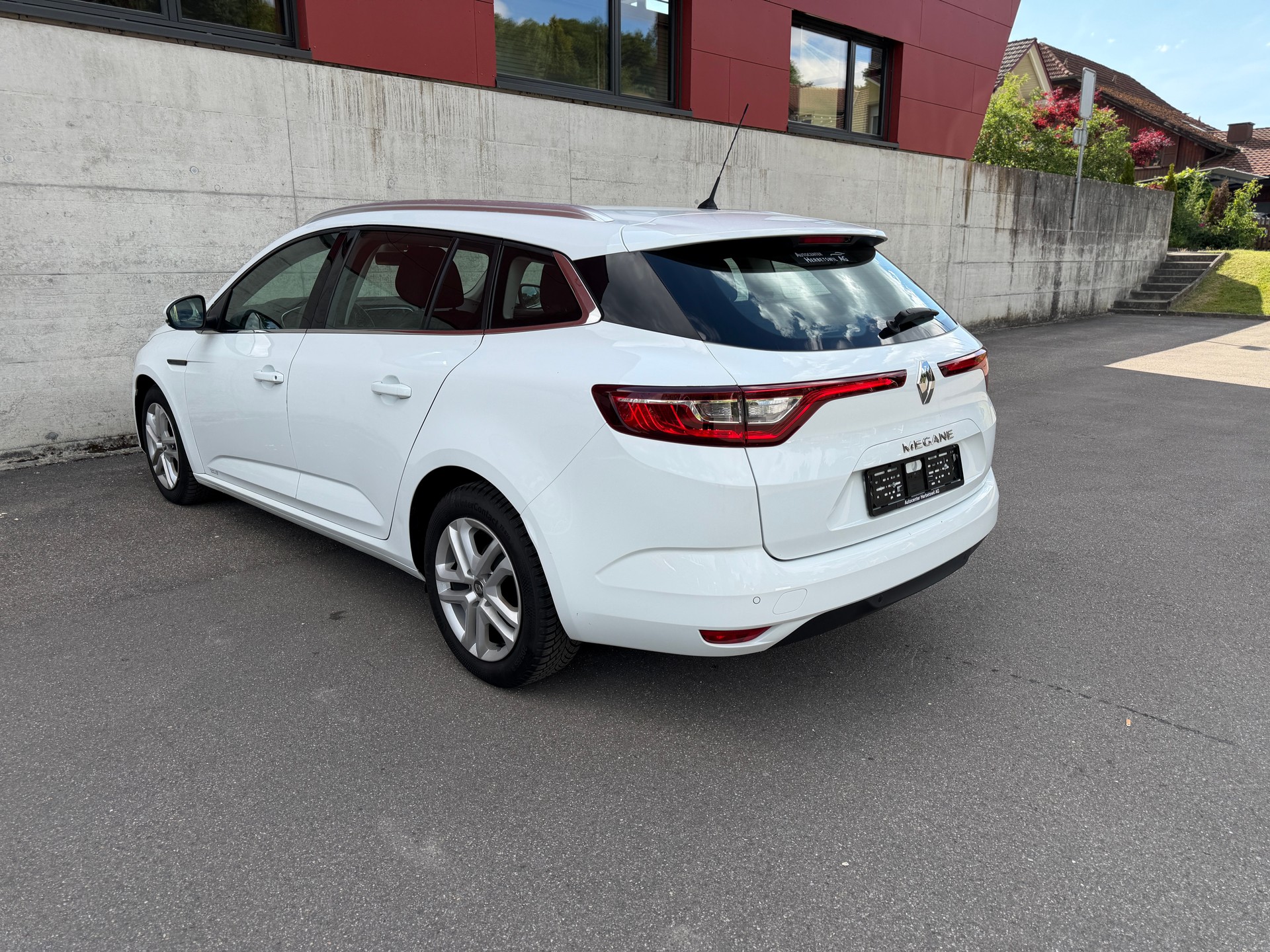 RENAULT Mégane Grandtour 1.5 dCi Business EDC 116PS-image-2