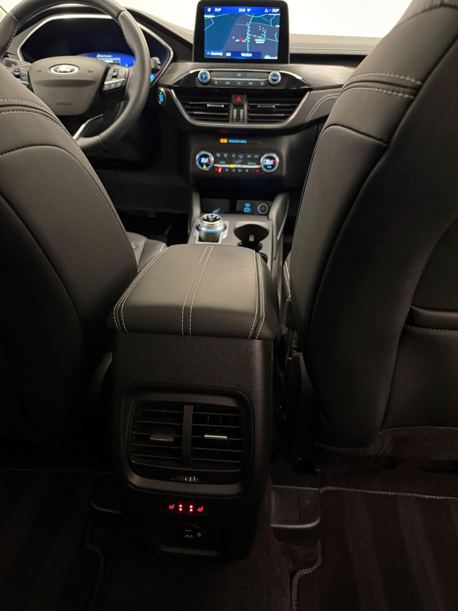 FORD Kuga 2.0 EcoBlue Vignale 4x4-image-18