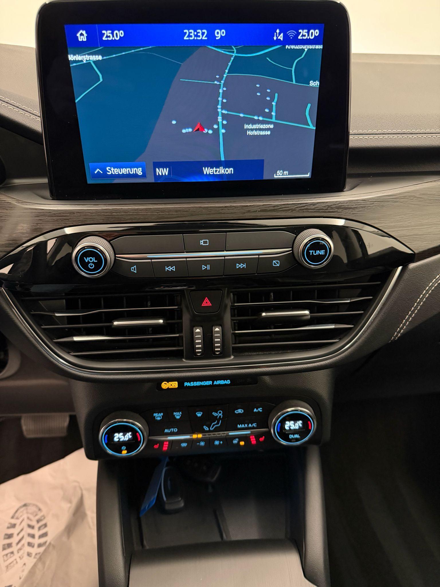 FORD Kuga 2.0 EcoBlue Vignale 4x4-image-24