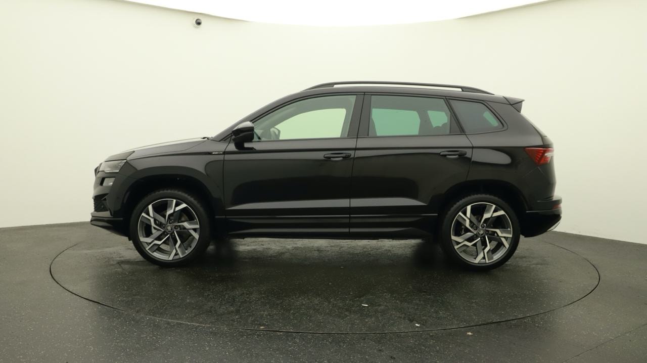 SKODA Karoq 2.0 TSI SportLine 4x4-showroom-element-1