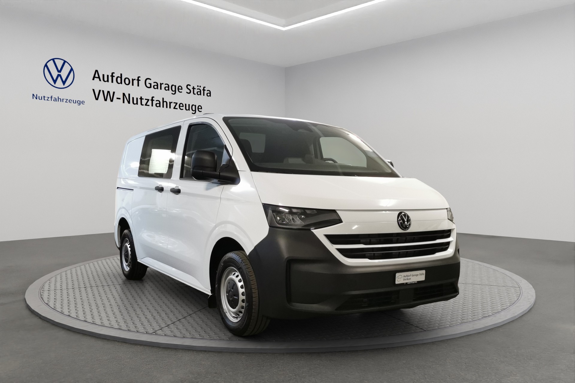VW Transporter 2.0 TDI-image-6