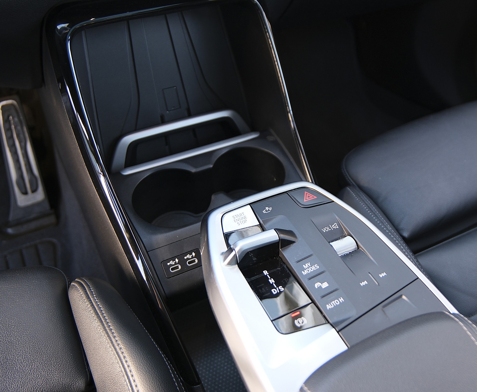 BMW 223i Active Tourer M Sport DKG-image-17