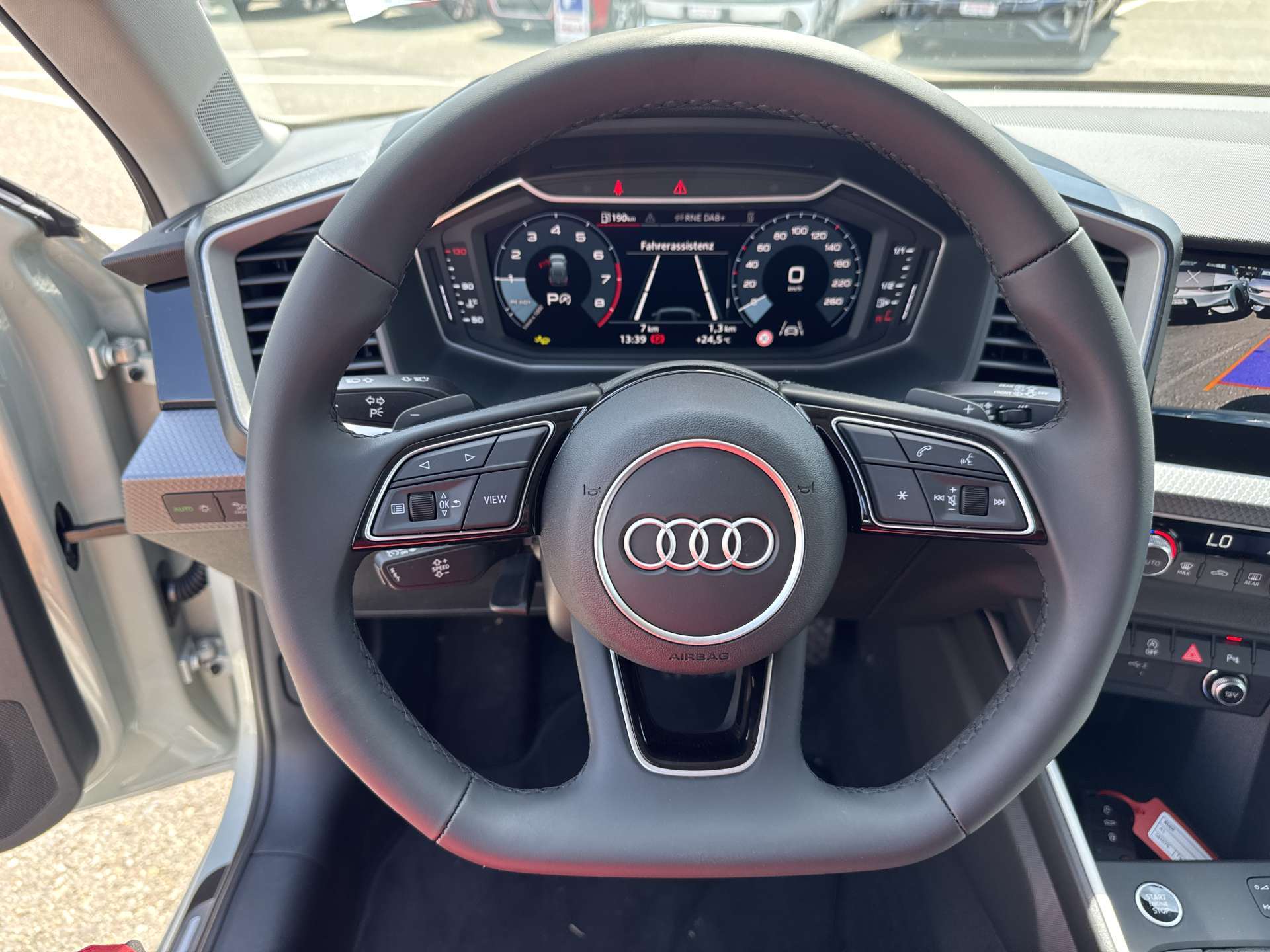 AUDI A1 Sportback 30 TFSi S-Line S-Tronic Automat-image-14