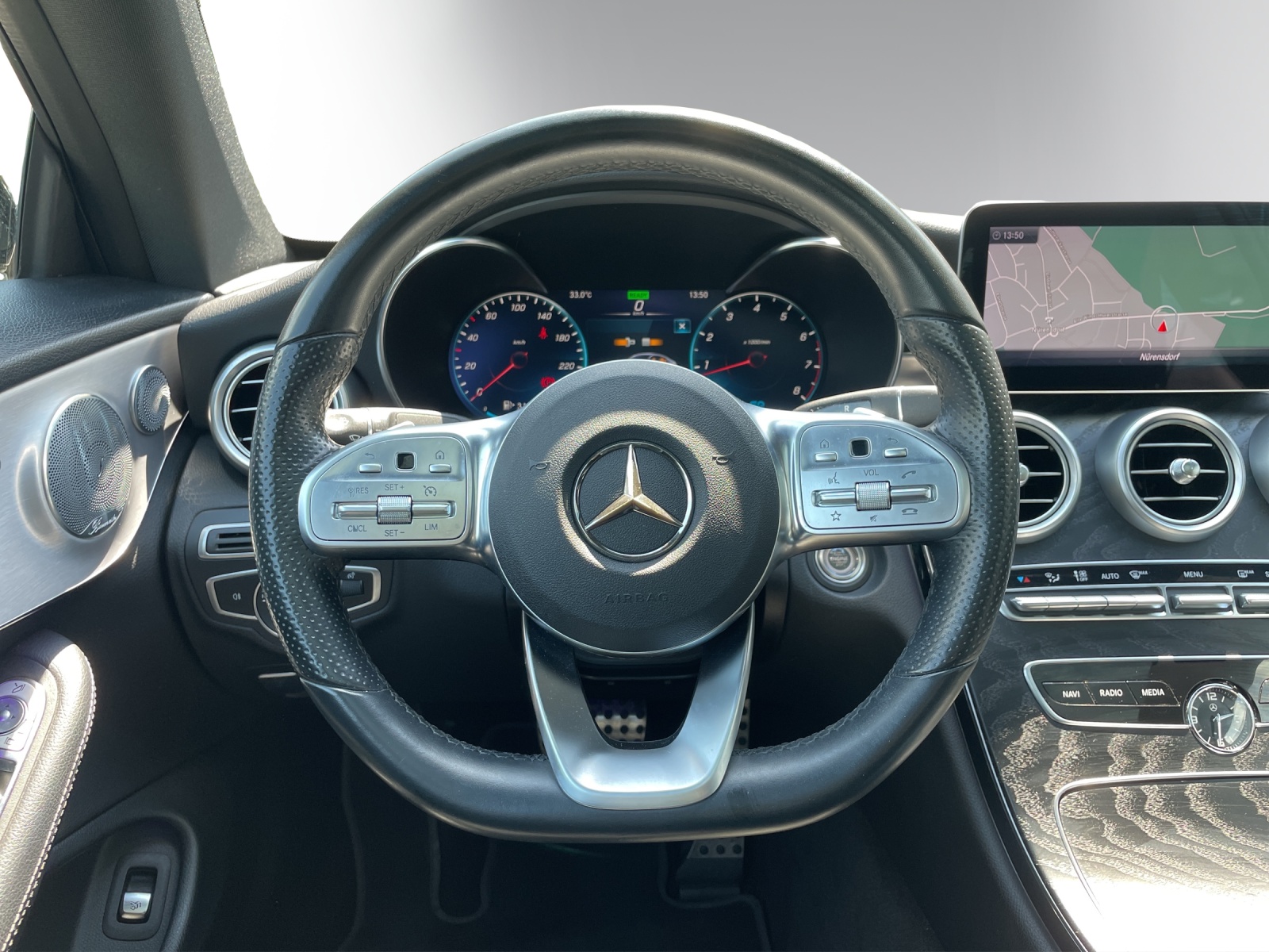 MERCEDES-BENZ C 200 Coupé 4Matic AMG Line 9G-Tronic-image-14