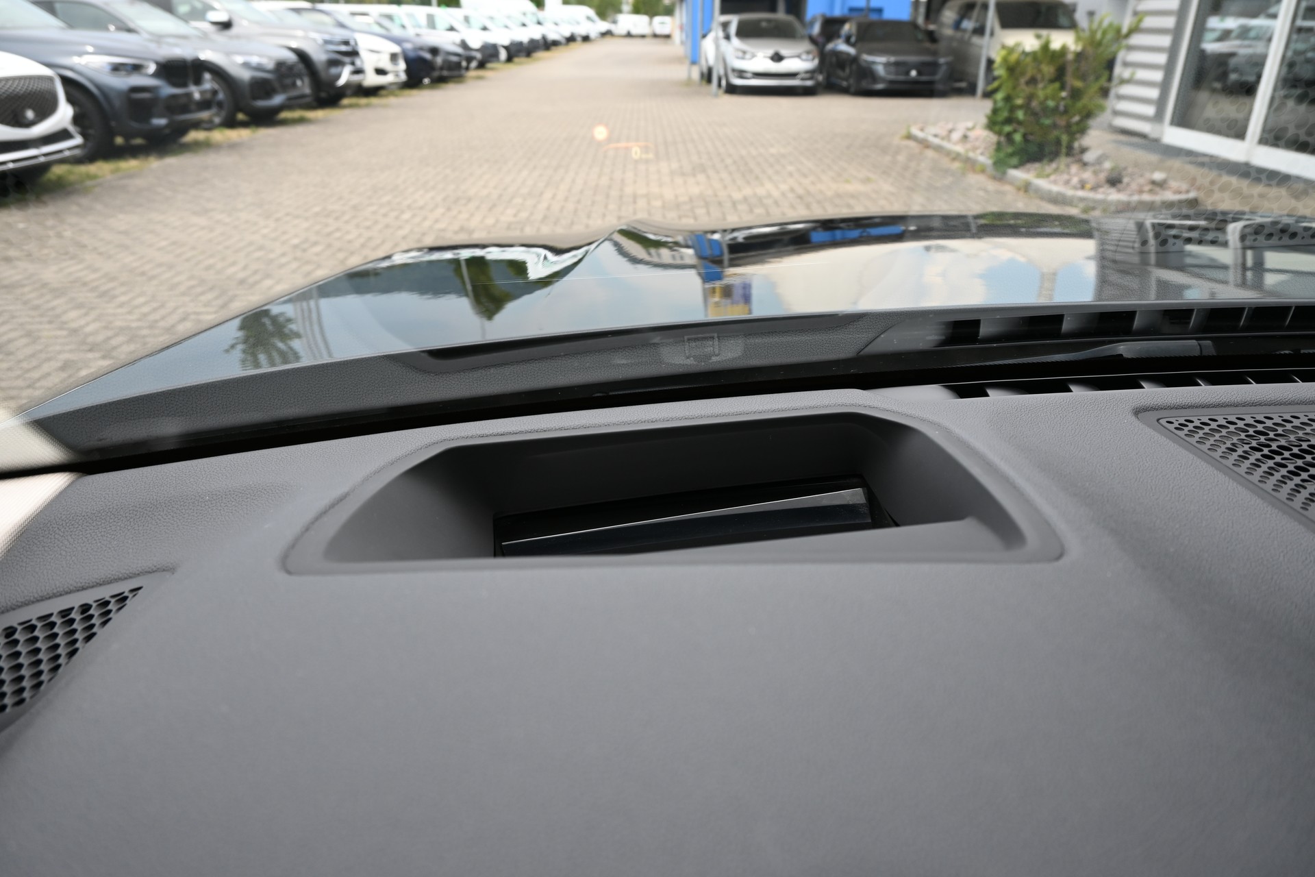 BMW 730d xDrive Steptronic-image-17