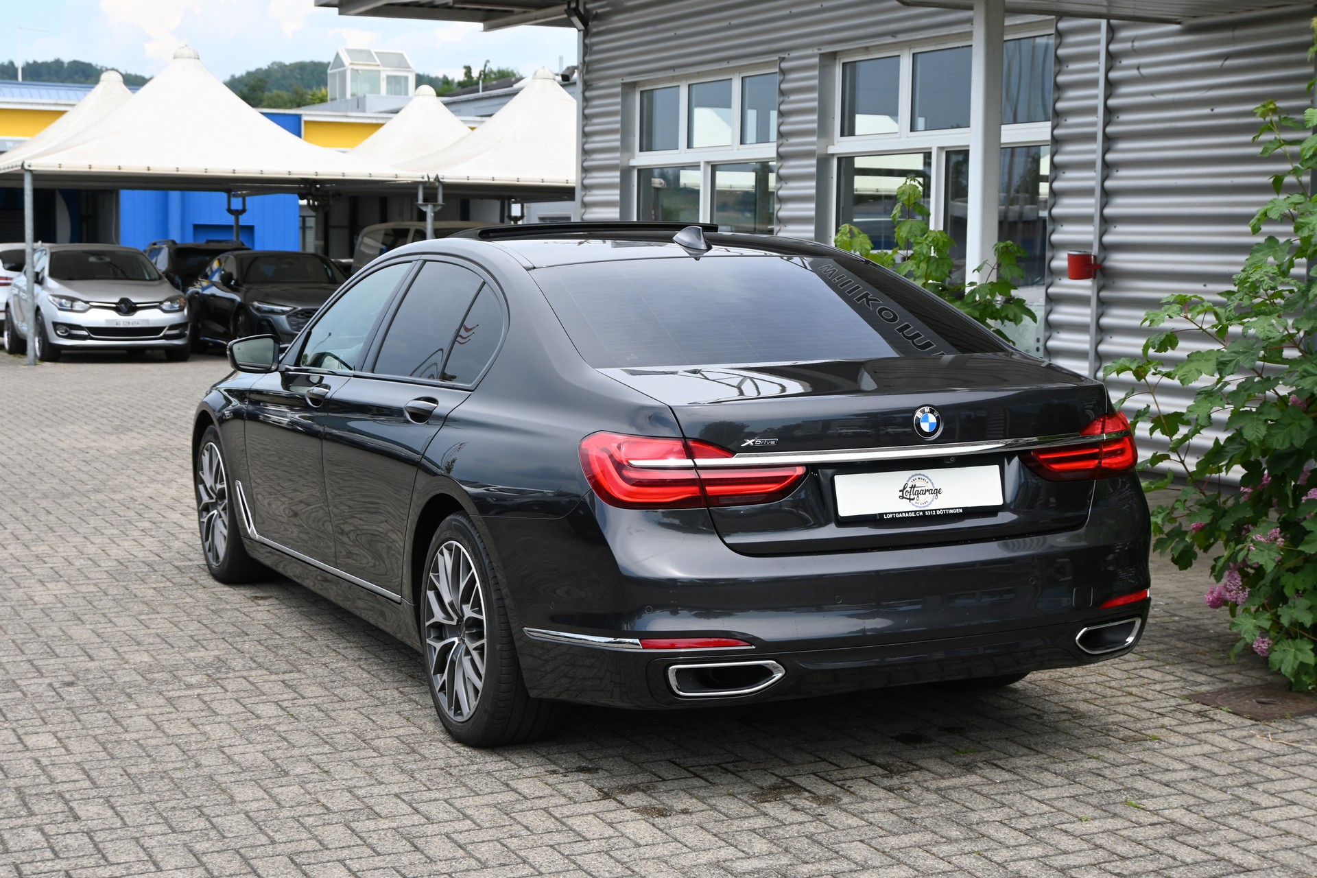 BMW 730d xDrive Steptronic-image-6