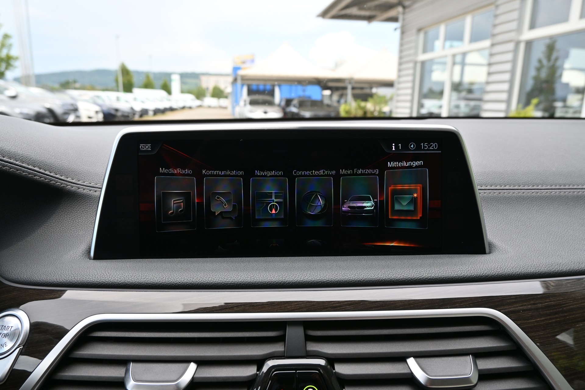 BMW 730d xDrive Steptronic-image-31