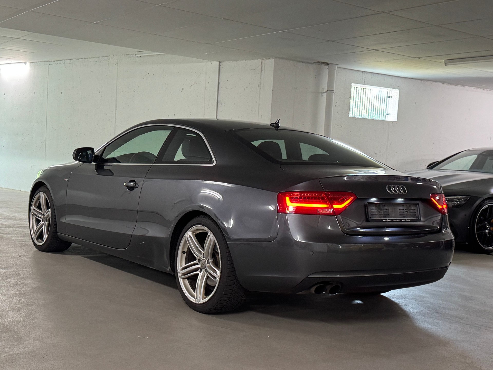 AUDI A5 Coupé 2.0 TFSI quattro S-tronic S-Line-image-4