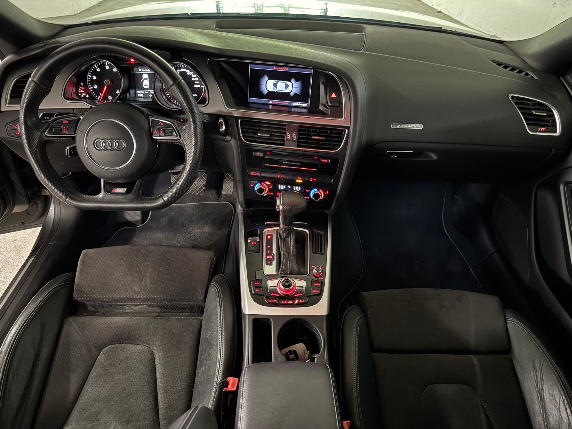 AUDI A5 Coupé 2.0 TFSI quattro S-tronic S-Line-image-12