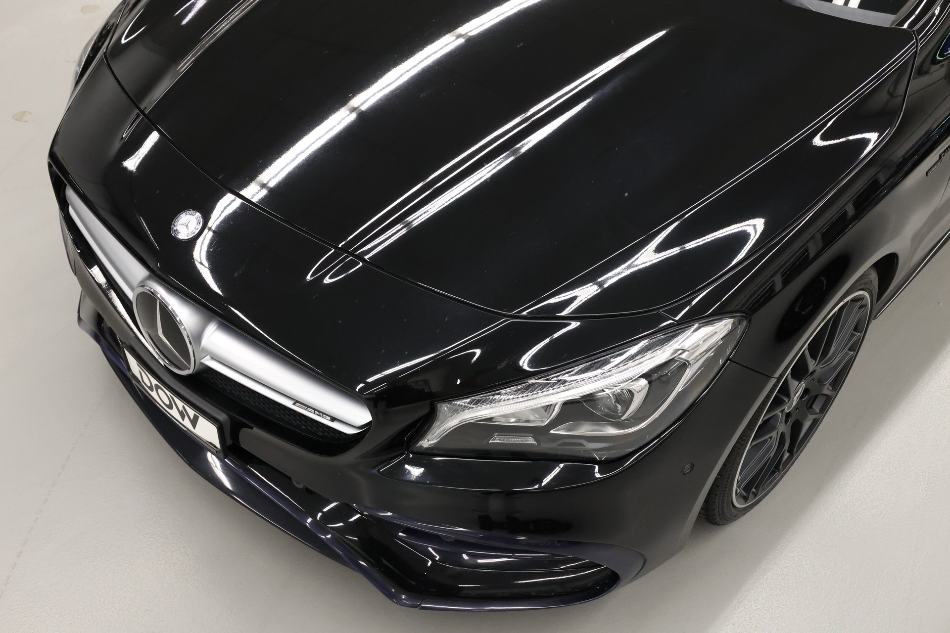 MERCEDES-BENZ CLA 45 AMG 4m Shooting Brake-image-3