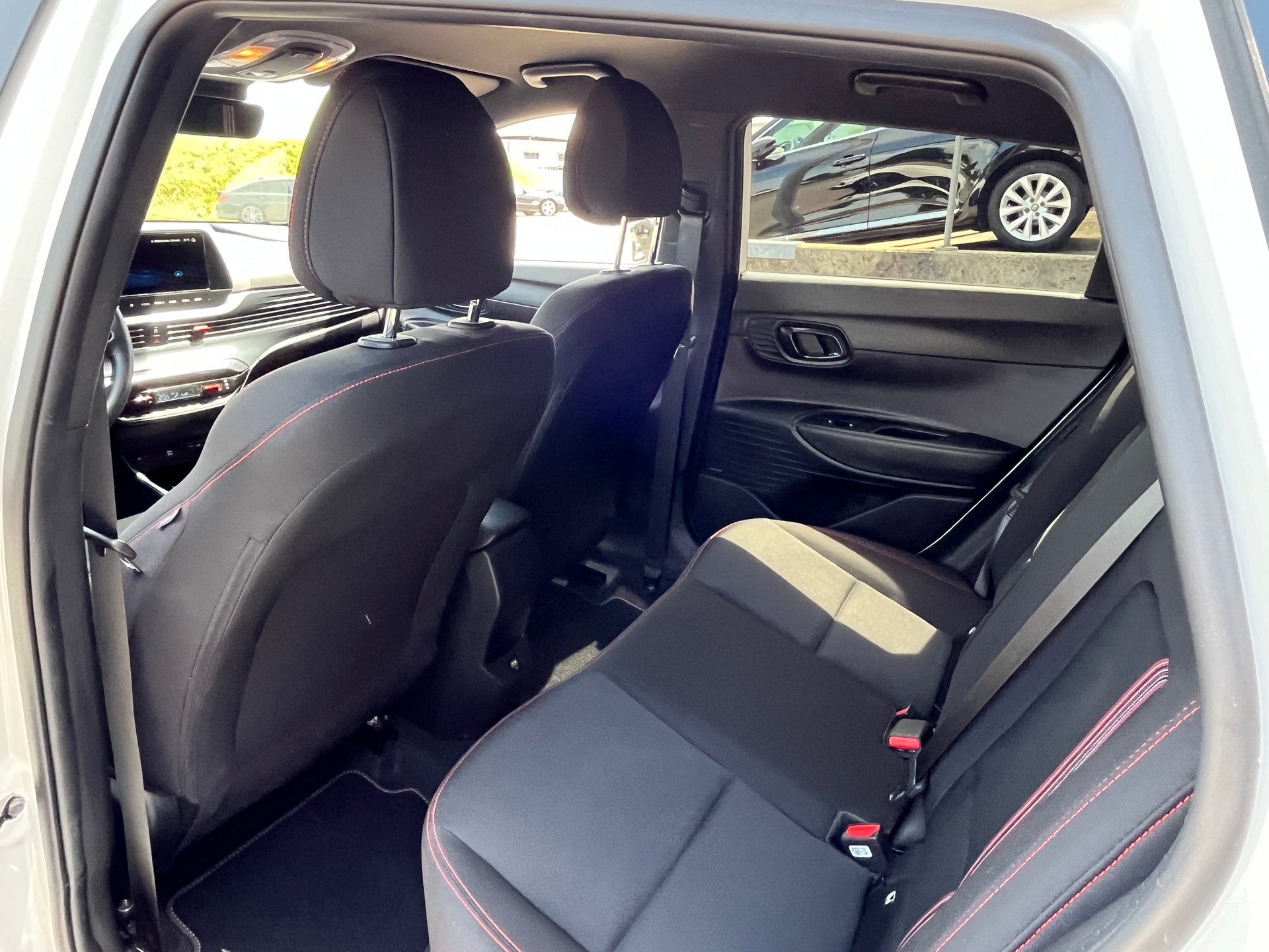 HYUNDAI i20 1.0 T-GDi N Line 48V MH iMT+++N-LINE+++-image-13