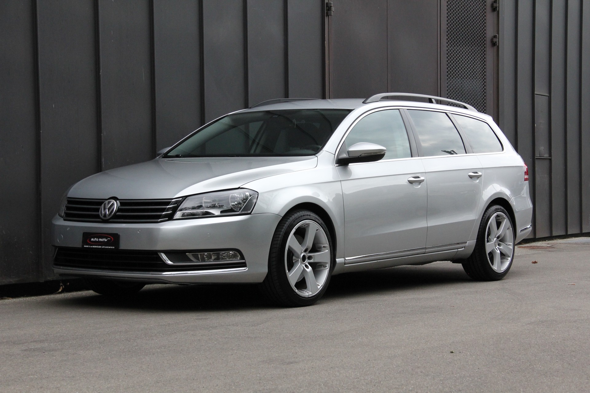 VW Passat Variant 2.0 TDI BlueMotion Technology Comfortline DSG-image-4