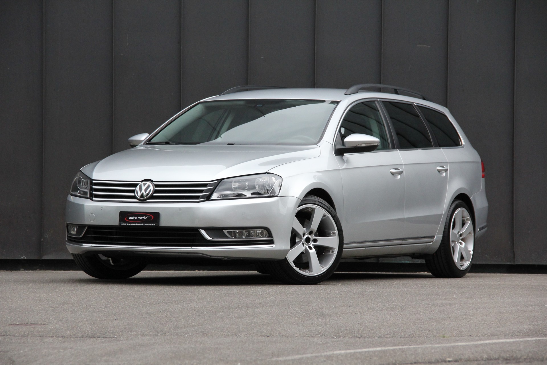 VW Passat Variant 2.0 TDI BlueMotion Technology Comfortline DSG-image-0