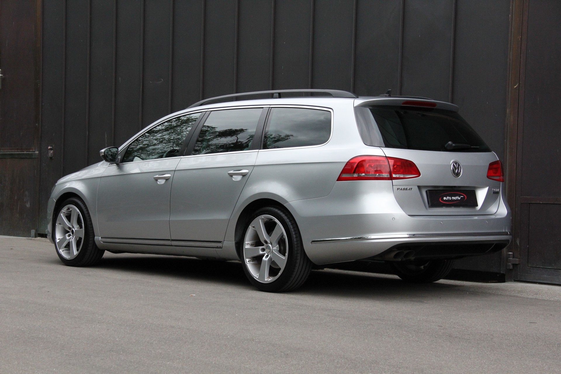 VW Passat Variant 2.0 TDI BlueMotion Technology Comfortline DSG-image-3