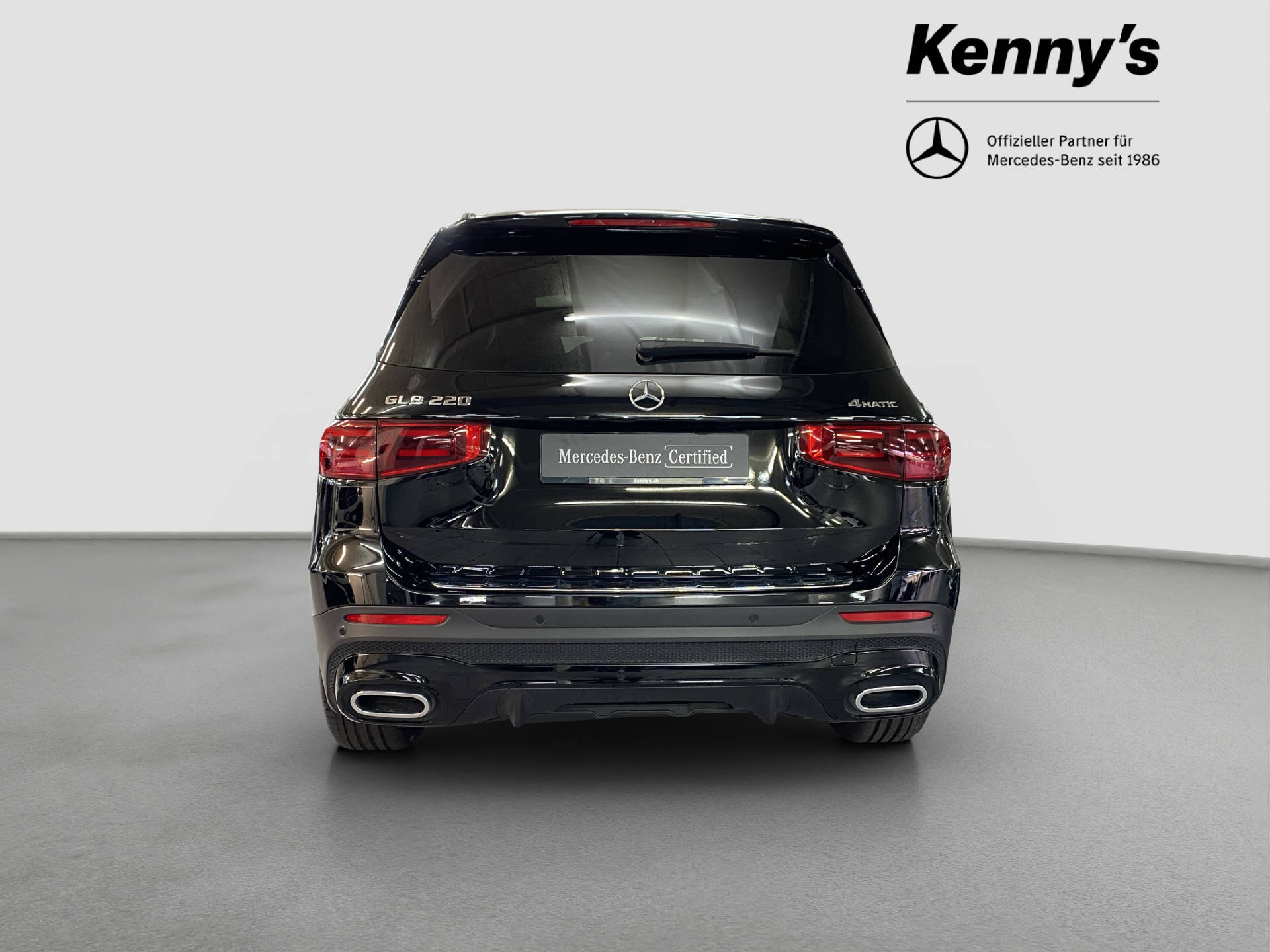 MERCEDES-BENZ GLB 220 AMG Line 4MATIC-image-4