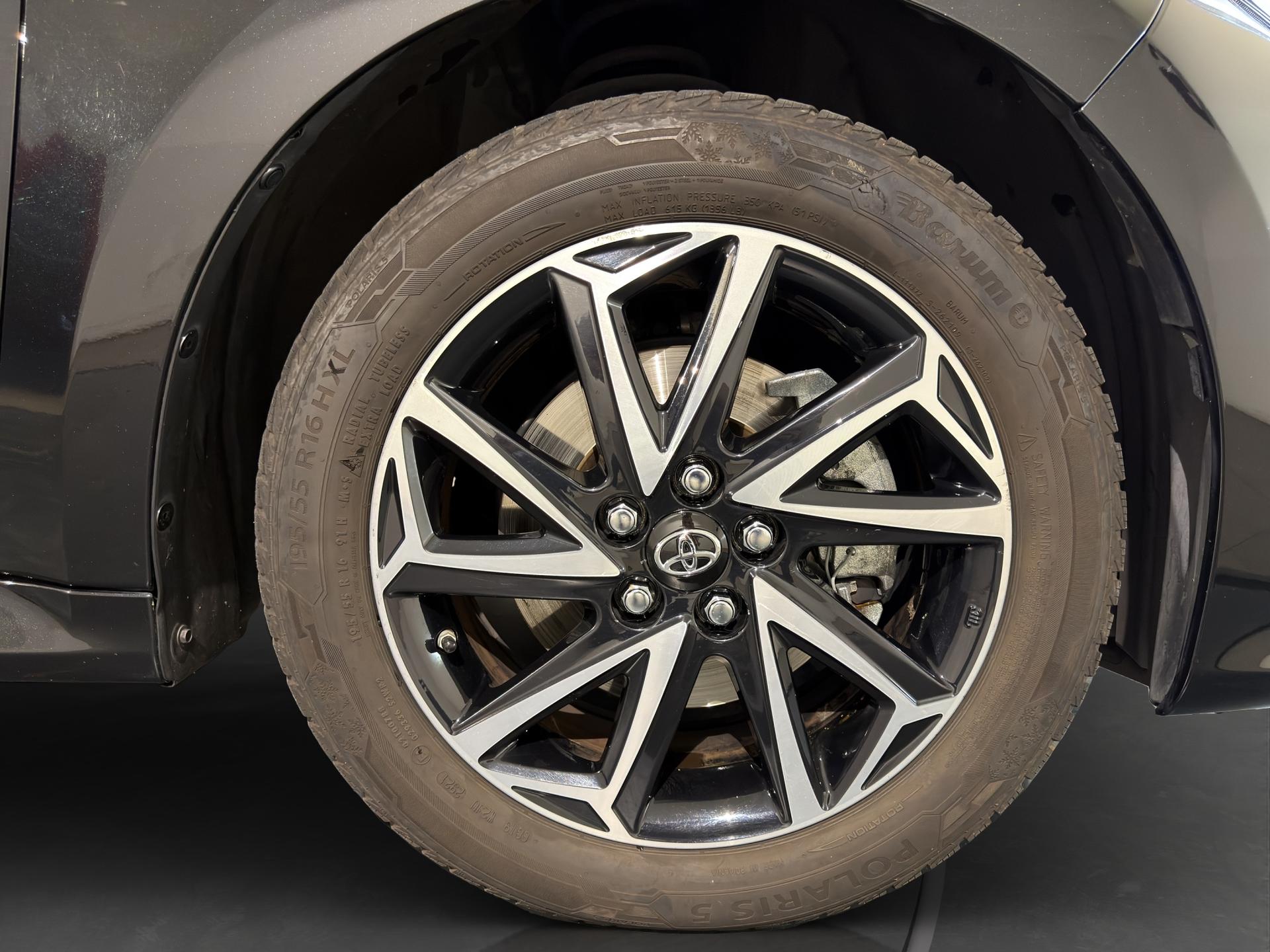 TOYOTA Yaris 1.5 Trend e-CVT-image-17