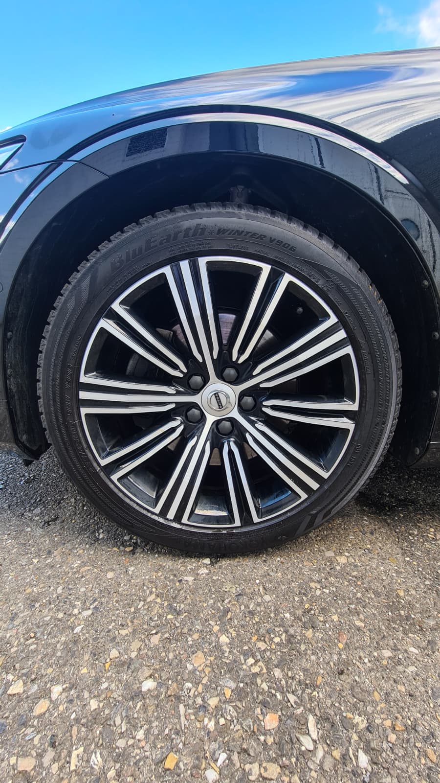 VOLVO V60 B4 Diesel Mild Hybrid Inscription Geartronic ** Voll-Leder ** Gr-Navi ** RF-Kamera 360° ** Sitzmemory ** Ab MFK **-image-19