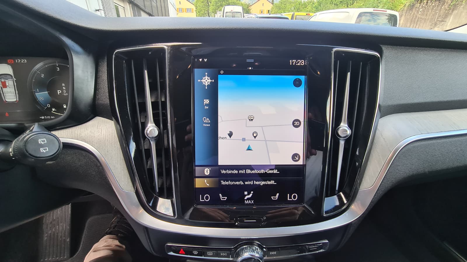 VOLVO V60 B4 Diesel Mild Hybrid Inscription Geartronic ** Voll-Leder ** Gr-Navi ** RF-Kamera 360° ** Sitzmemory ** Ab MFK **-image-13