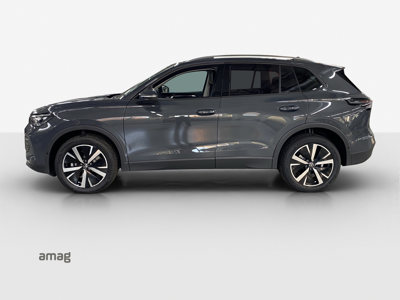VW Tiguan 2.0 TSI DSG Life 4Motion-image-1