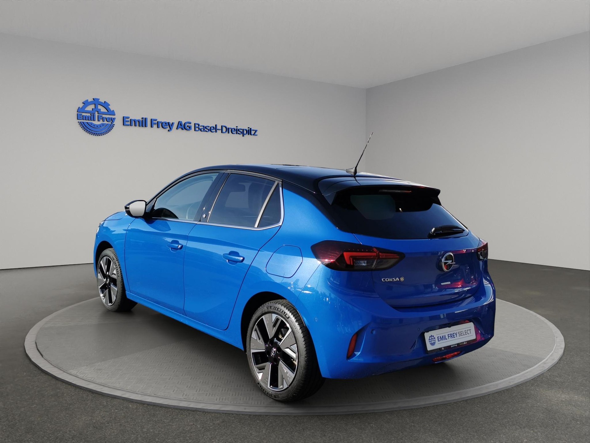 OPEL Corsa-e Elegance-image-5