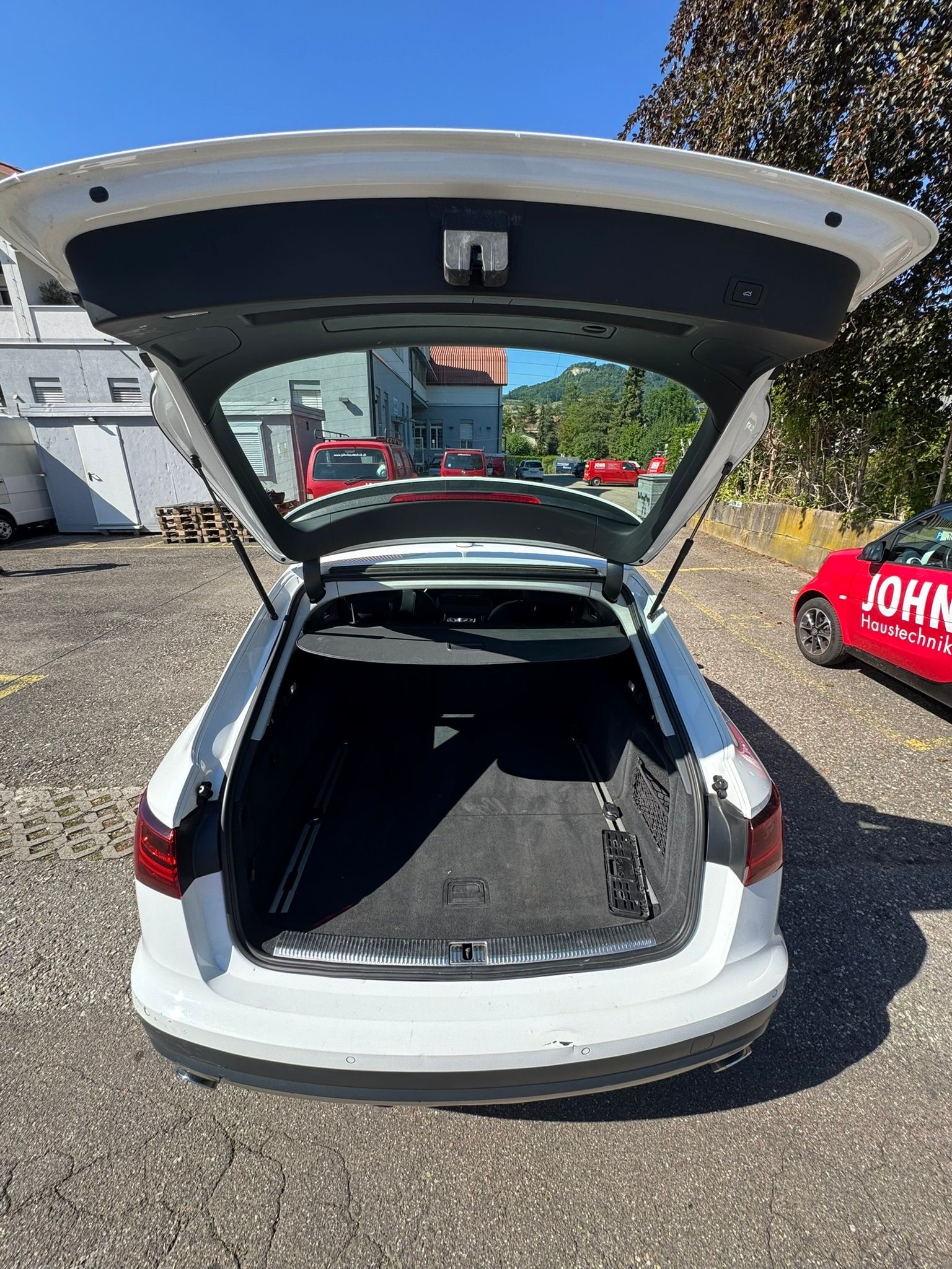 AUDI A6 allroad 3.0 TDI V6 quattro S-tronic-image-8