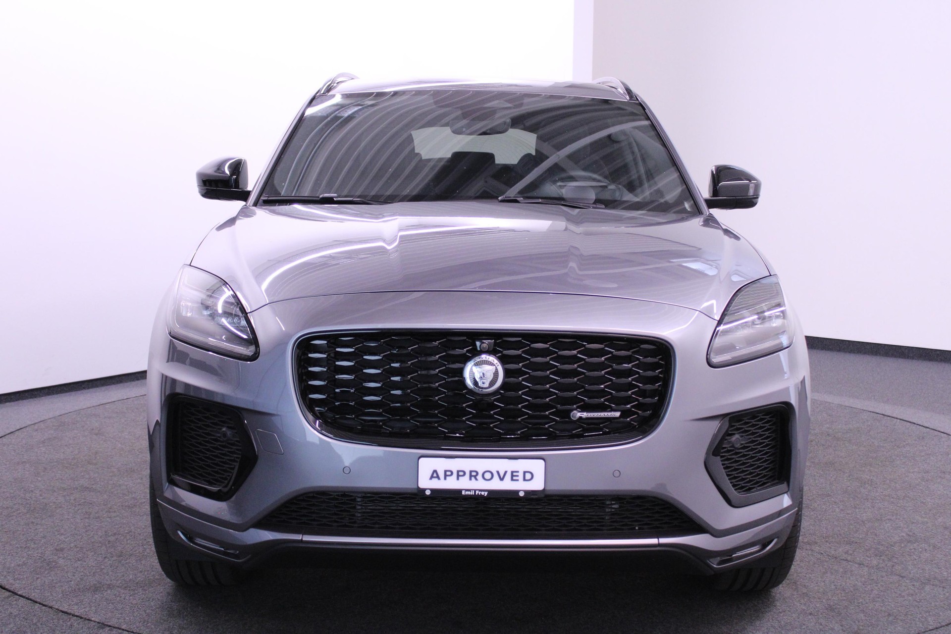 JAGUAR E-Pace 1.5 T 300e R-Dynamic SE AWD-image-1