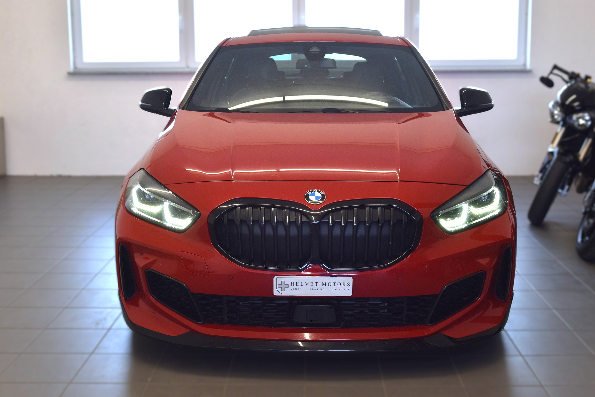 BMW 128ti Steptronic-image-1