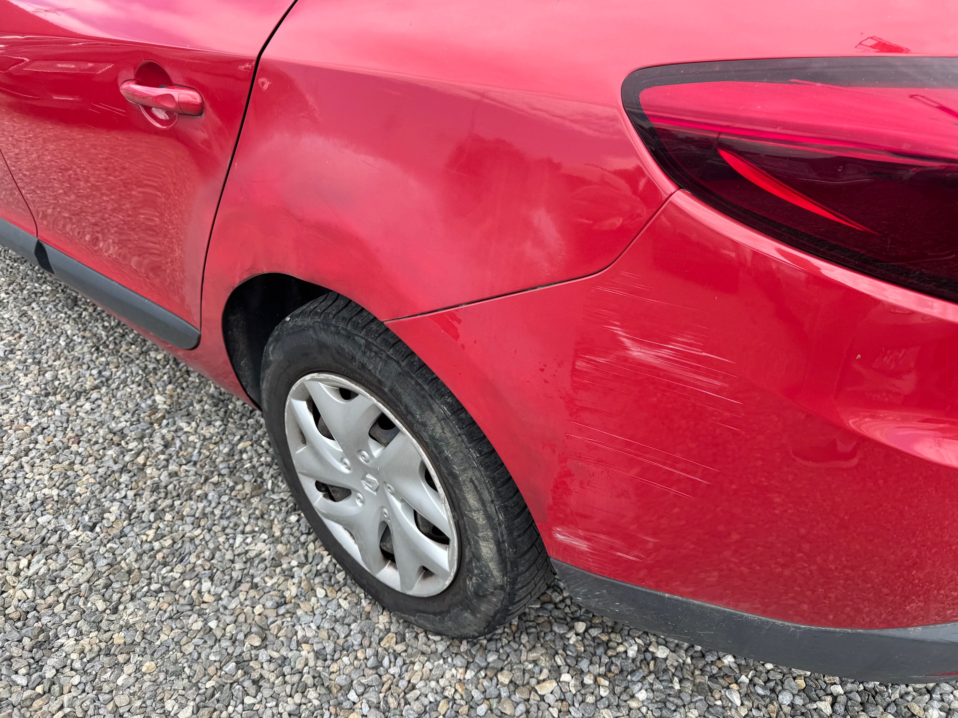 RENAULT Mégane Grandtour 1.5 dCi Expression-image-7