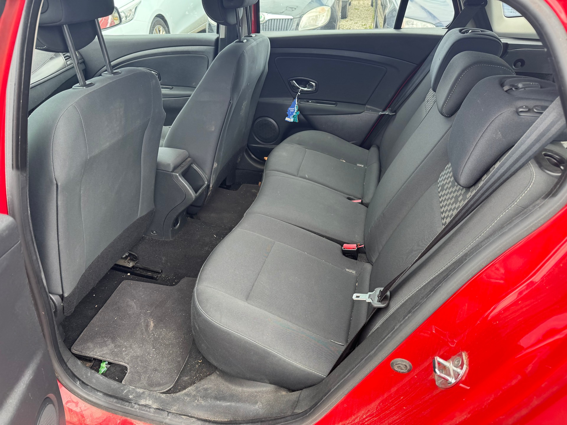 RENAULT Mégane Grandtour 1.5 dCi Expression-image-10