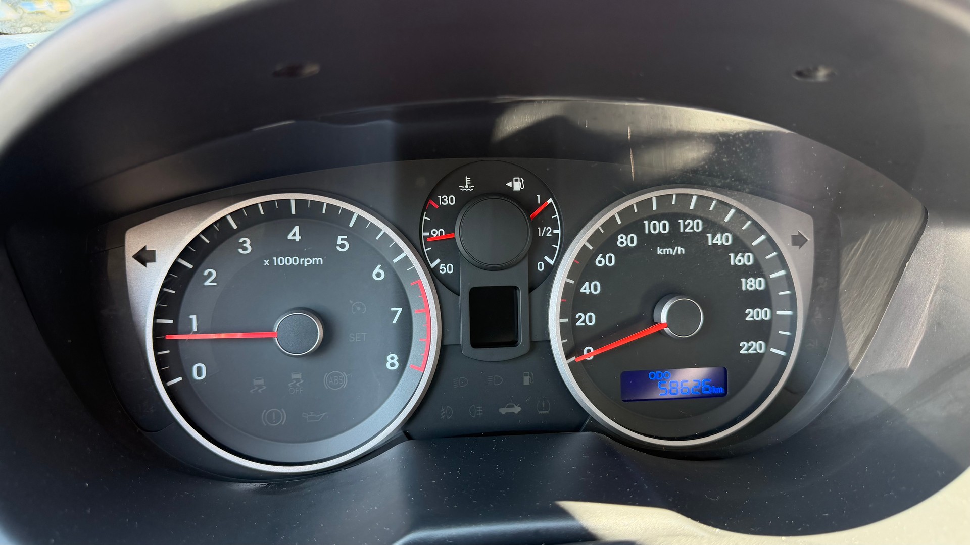 HYUNDAI i20 1.2 Comfort-image-8