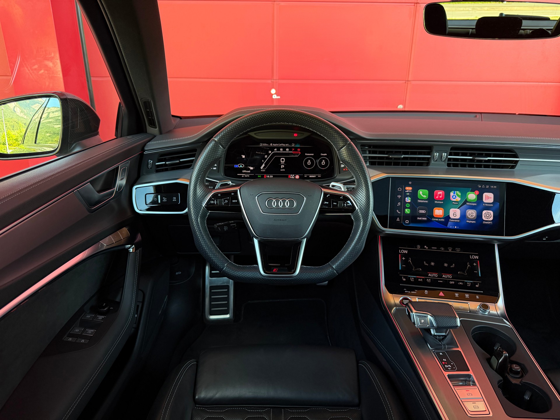 AUDI RS6 Avant 4.0 TFSI V8 quattro-image-8