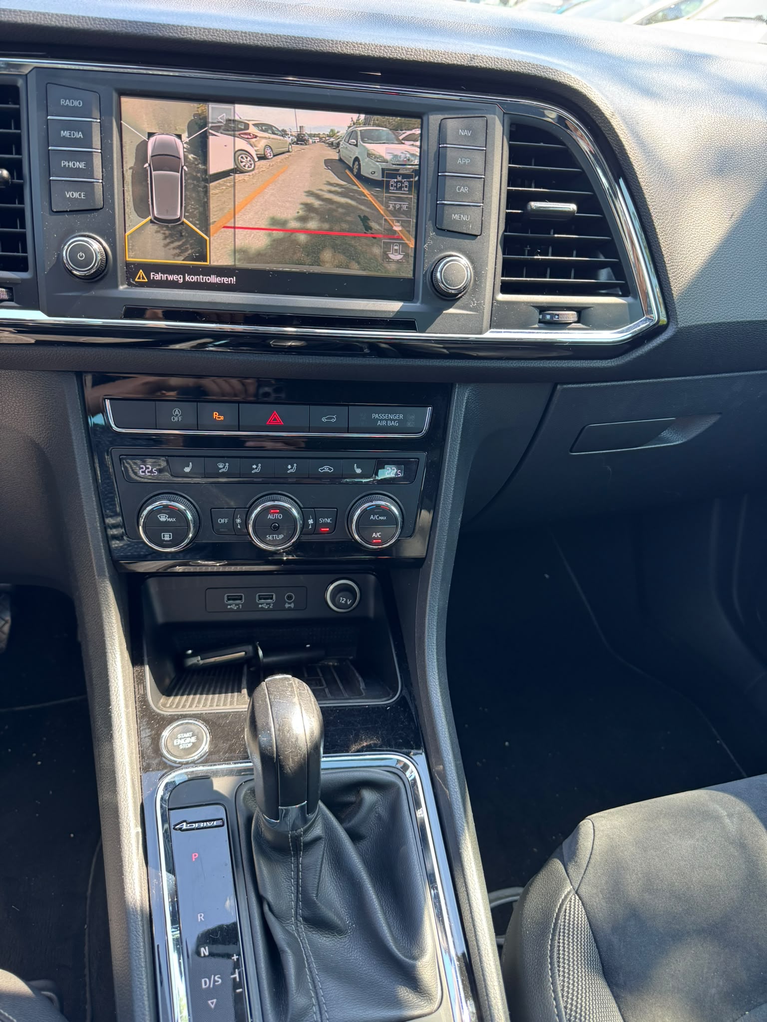 SEAT Ateca 2.0 TDI CR Xcellence 4Drive DSG-image-9