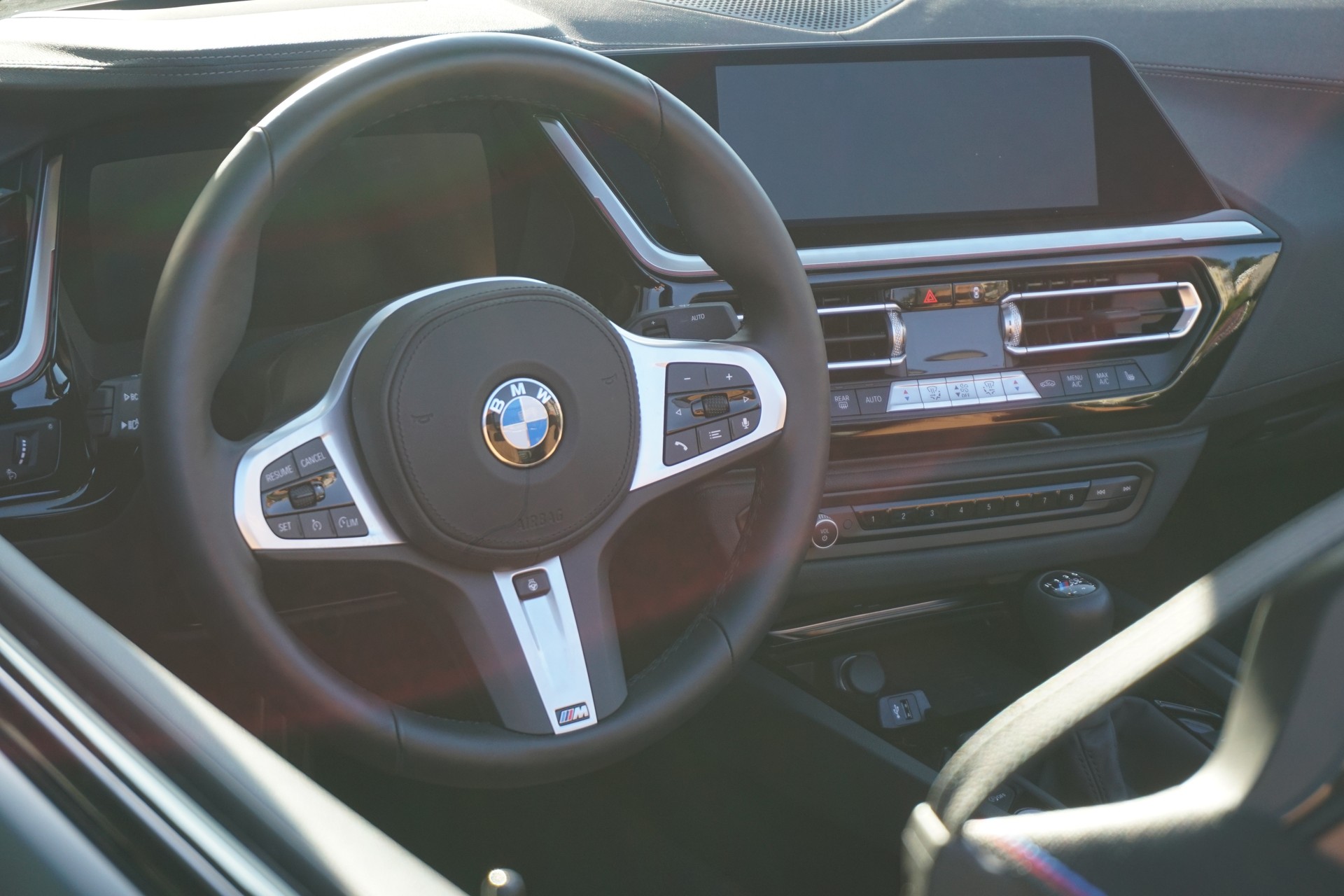 BMW M40i Pure Impulse-image-10
