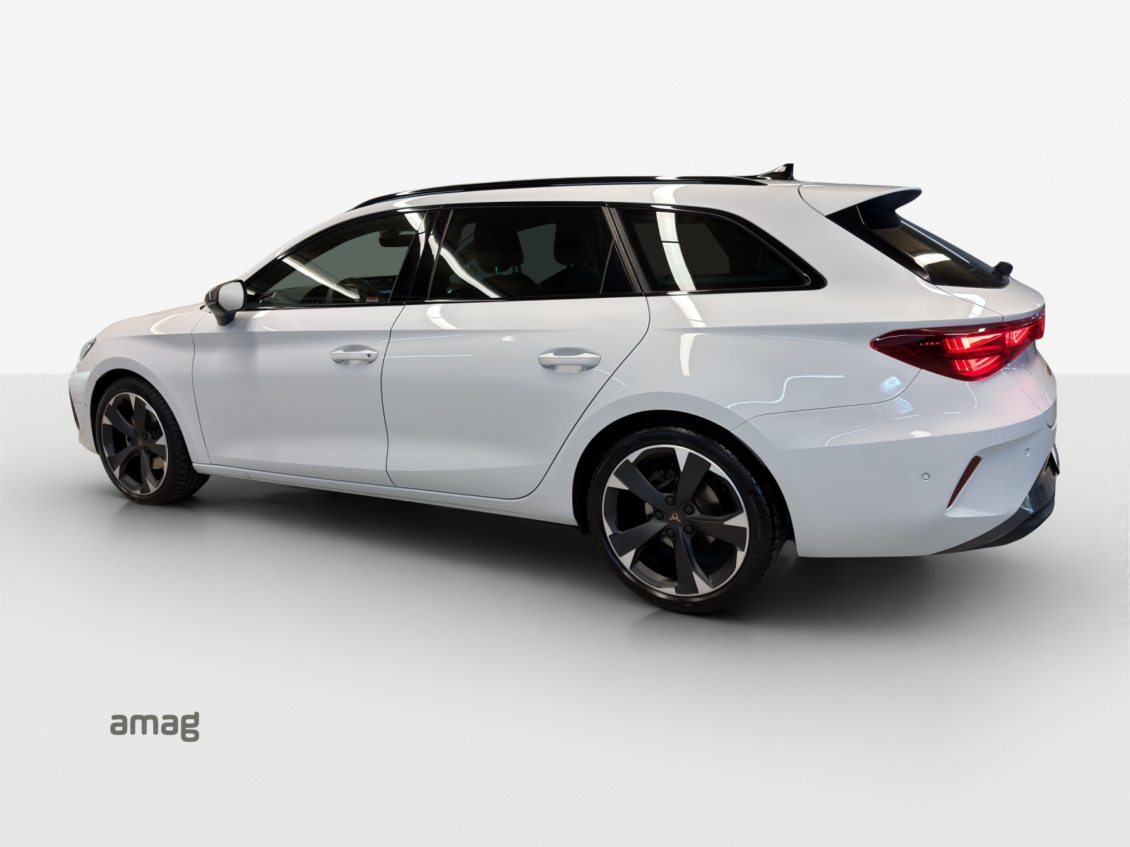 CUPRA LEON ST 1.5 eTSI DSG-image-2